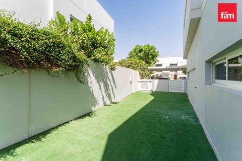Kamienica do wynajęcia w Dubai, ZEA 3 sypialnie, 270.5 mkw., nr 754819 - zdjęcie 9