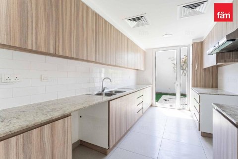 Kamienica do wynajęcia w Dubai, ZEA 3 sypialnie, 270.5 mkw., nr 754819 - zdjęcie 4