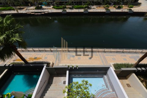 Maison de ville à vendre à Al Raha Beach, Abu Dhabi, EAU 4 chambres, 622.1 m2 № 669071 - photo 1