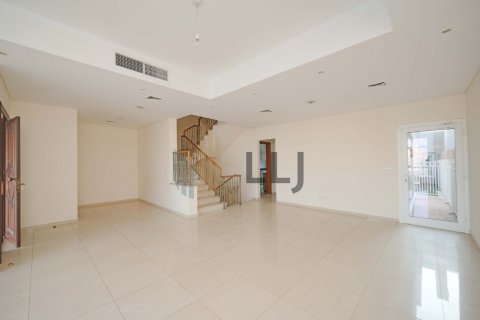 Māja Abu Dhabijā, AAE 4 istabas, 402.3 m2 Nr. 669065 - attēls 6