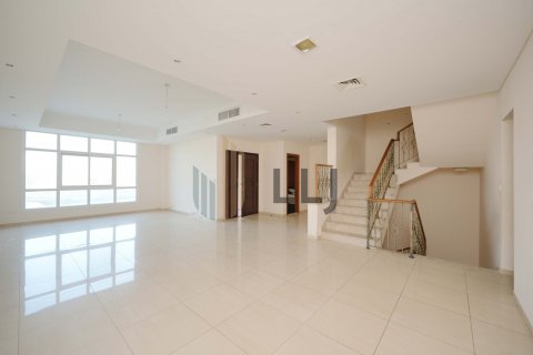 Māja Abu Dhabijā, AAE 4 istabas, 402.3 m2 Nr. 669065 - attēls 3