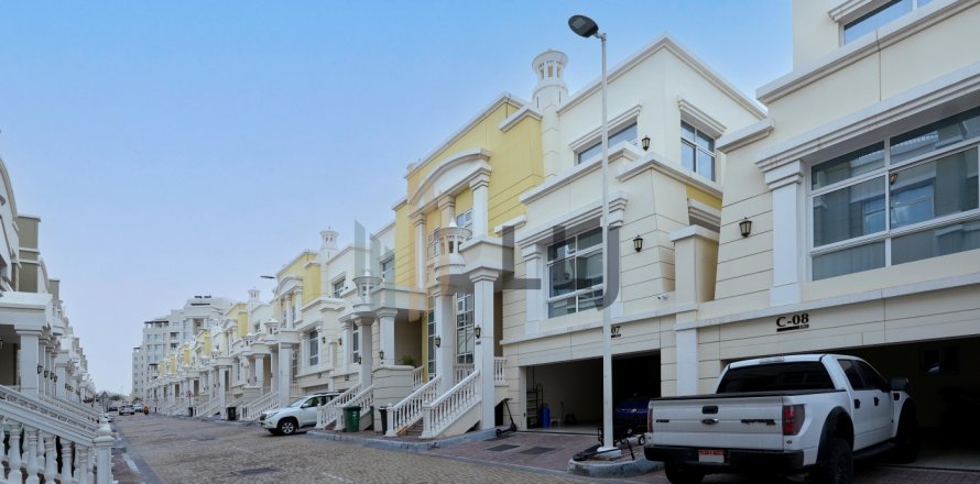 Abu Dhabi, BAE’de townhouse 4 yatak odası, 402.3 m&sup2; No 669065