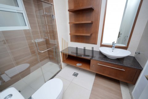 Māja Abu Dhabijā, AAE 4 istabas, 402.3 m2 Nr. 669065 - attēls 28