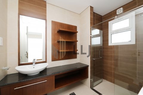 Abu Dhabi, BAE’de kiralık вилла 4 yatak odası, 681.9 m&sup2; No 669066 - fotoğraf 19