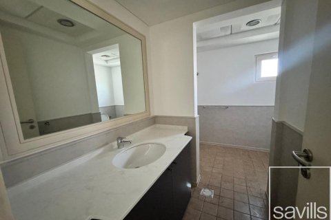 Villa para arrendamento em Dubai Sports City, Dubai, EAU 5 quartos, 613.53 m2 № 761225 - foto 15