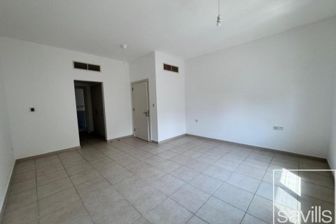 Villa para arrendamento em Dubai Sports City, Dubai, EAU 5 quartos, 613.53 m2 № 761225 - foto 9