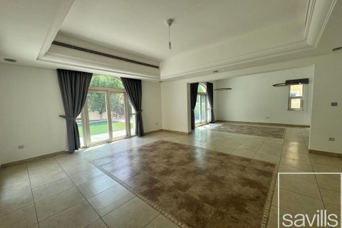 Villa para arrendamento em Dubai Sports City, Dubai, EAU 5 quartos, 613.53 m2 № 761225 - foto 6