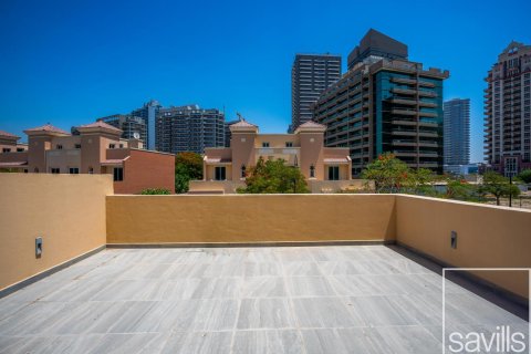 Kaupunkipientalo Dubai Sports City, Dubai, Arabiemiraatit 4 makuuhuonetta, 247.03 m2 № 761197 - kuva 11