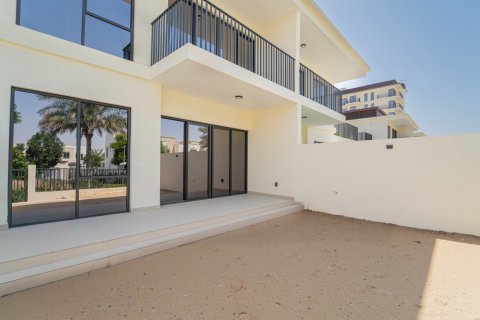 Apartment til salg i Dubai, UAE 3 soveværelser, 238 kvm № 696139 - foto 20