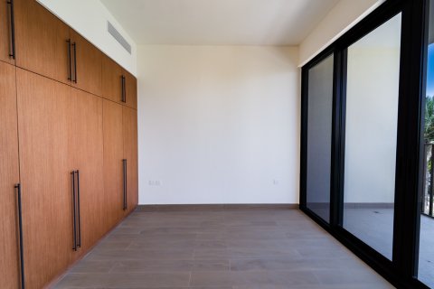 Apartment til salg i Dubai, UAE 3 soveværelser, 238 kvm № 696139 - foto 8