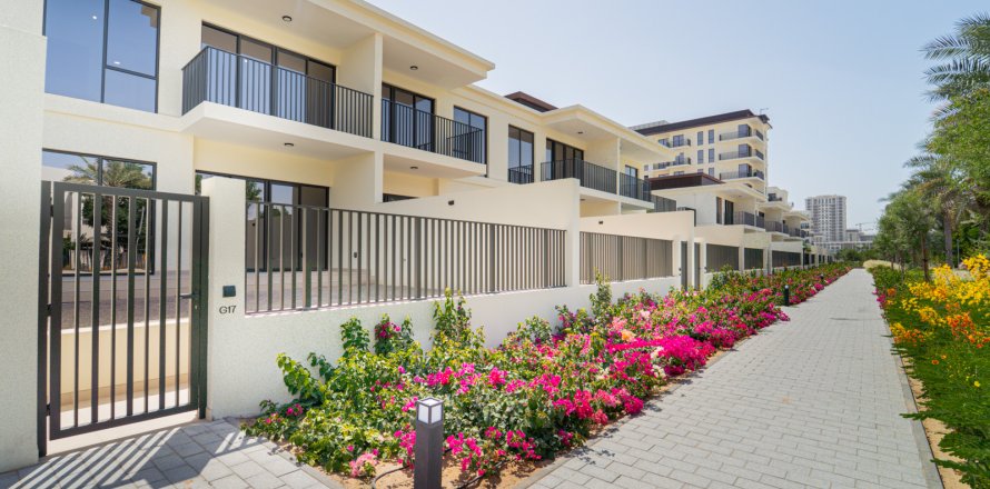 Apartment i Dubai, UAE 3 soveværelser, 238 kvm № 696139
