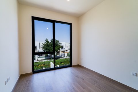 Apartment til salg i Dubai, UAE 3 soveværelser, 238 kvm № 696139 - foto 11