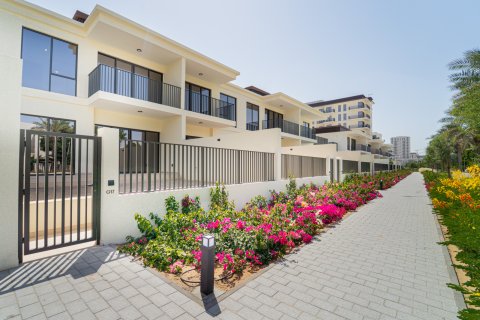 Dubai, UAE의 판매용 아파트 침실 3개, 242제곱미터 번호 696138 - 사진 17