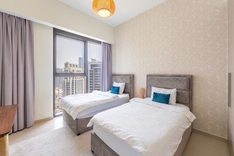 Купить квартиру в Даунтаун Дубай (Даунтаун Бурдж Дубай), ОАЭ 2 спальни, 109м2, № 696137 - фото 10