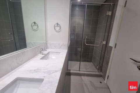 فيلا للإيجار في دبي، الإمارات العربية المتحدة 4 غرفة نوم ، 323.6 متر مربع ، رقم 668912 - صورة 17