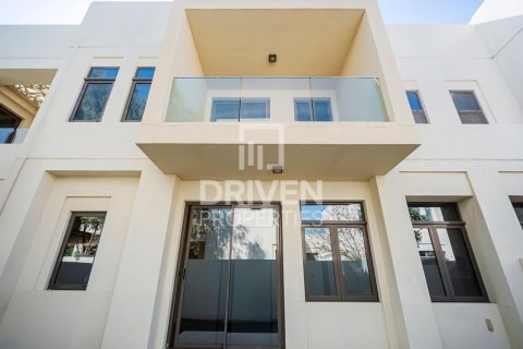 Reem, Dubai, UAE의 판매용 빌라 침실 3개, 180제곱미터 번호 683770 - 사진 14