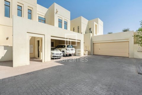 Vila di Reem, Dubai, UEA 3 kamar tidur, 180 m2 nomor 683770