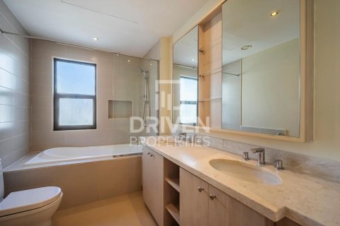 Reem, Dubai, UAE의 판매용 빌라 침실 3개, 180제곱미터 번호 683770 - 사진 17