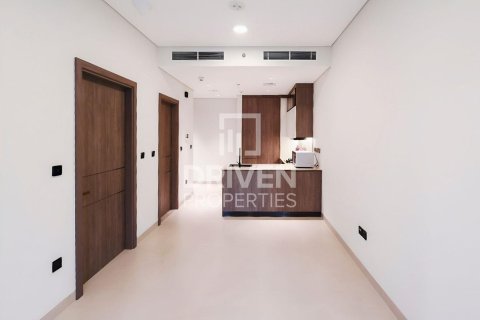 Apartmen di Business Bay, Dubai, UAE 1 bilik tidur, 65 meter persegi № 683769 - foto 4