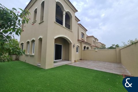 Rijtjeshuis te koop in Dubai Land, Dubai, VAE 3 slaapkamers, 211 vr.m., nr 688676 - foto 1