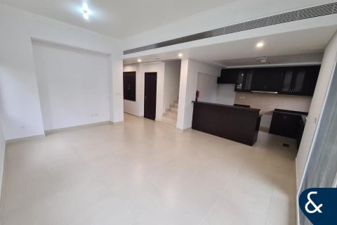Rijtjeshuis te koop in Dubai Land, Dubai, VAE 3 slaapkamers, 211 vr.m., nr 688676 - foto 3