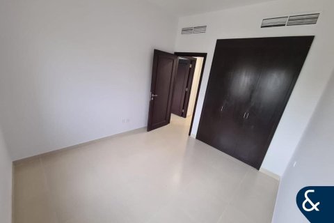 Rijtjeshuis te koop in Dubai Land, Dubai, VAE 3 slaapkamers, 211 vr.m., nr 688676 - foto 13