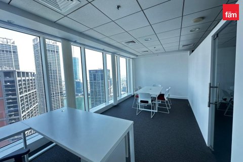Business Bay, Dubai, संयुक्त अरब अमीरात में कार्यालय, 48.5 वर्ग मीटर, संख्या 761050 - फ़ोटो 3