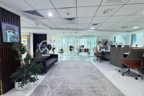 Üürile anda kontor asukohaga Business Bay, Dubai, AÜE: 187 m² Nr 636671 - pilt 13