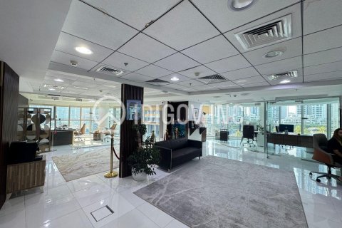 Üürile anda kontor asukohaga Business Bay, Dubai, AÜE: 187 m² Nr 636671 - pilt 19