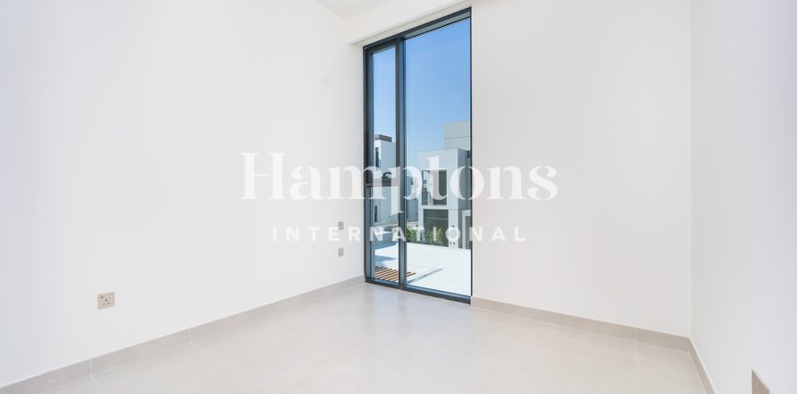 Vilë në Arabian Ranches 3, Dubai, Emiratet e Bashkuara Arabe 4 dhoma gjumi, 456 m2. № 670801