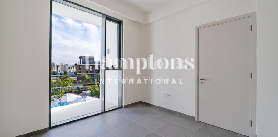 Vila u gradu Arabian Ranches 3, Dubai, UAE 4 spavaće sobe, 301.842 m2 Br. 650844