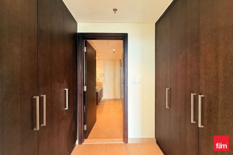 Apartmen di Dubai, UAE 2 bilik tidur, 151.5 meter persegi № 679125 - foto 12