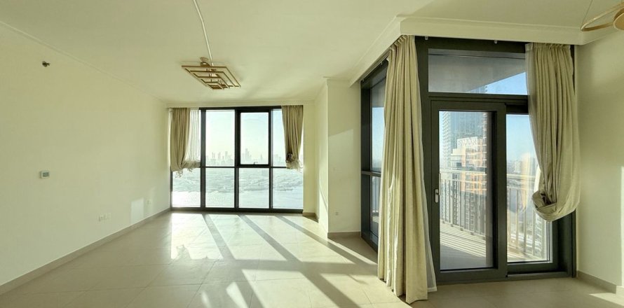 Apartmen di Dubai, UAE 2 bilik tidur, 151.5 meter persegi № 679125