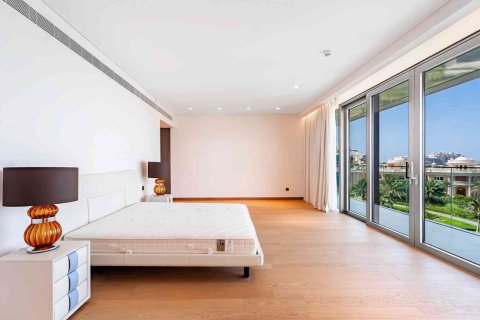 Apartament në Palm Jumeirah, Dubai, Emiratet e Bashkuara Arabe 3 dhoma gjumi, 606 m2. № 711795 - Foto 3