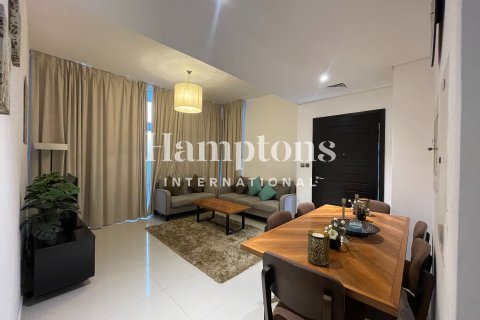 Rumah bandar di Dubai, UAE 3 bilik tidur, 174.82951055 meter persegi № 660803 - foto 2