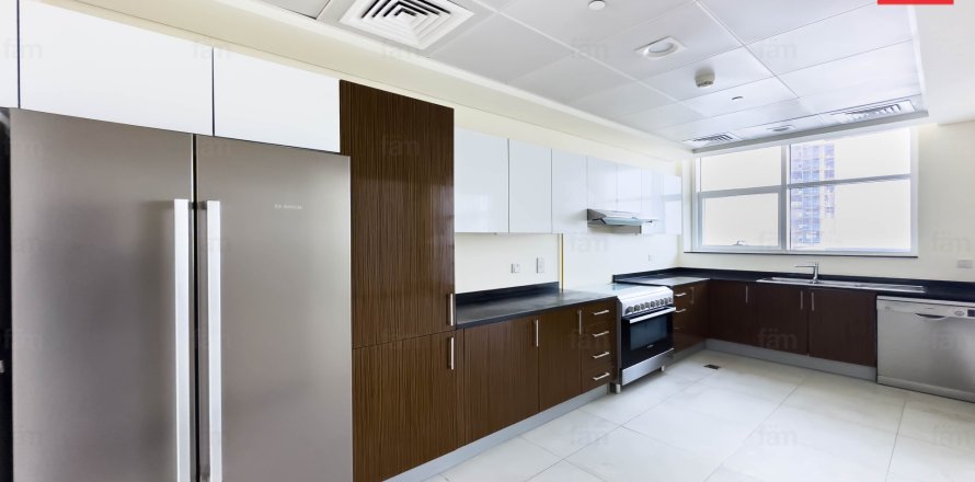 Apartment i Dubai Marina, Dubai, UAE 3 soveværelser, 226.6 kvm № 687403
