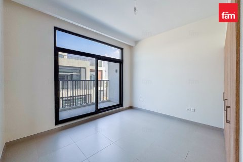 Villa til leie i Dubai, Emiratene 4 soverom, 328 kvm Nr. 655873 - Foto 12