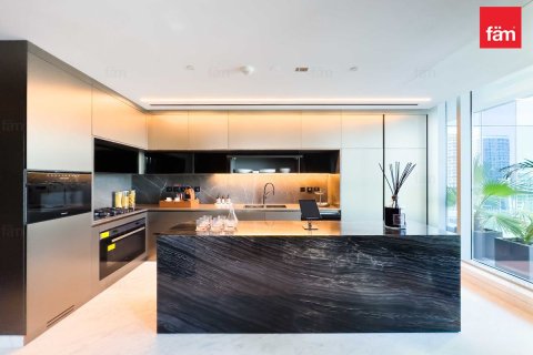 Dupleks në Business Bay, Dubai, Emiratet e Bashkuara Arabe 4 dhoma gjumi, 271.1 m2. № 655867 - Foto 10