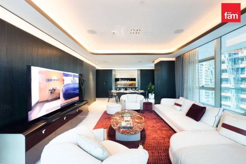 Dupleks në Business Bay, Dubai, Emiratet e Bashkuara Arabe 4 dhoma gjumi, 271.1 m2. № 655867 - Foto 3