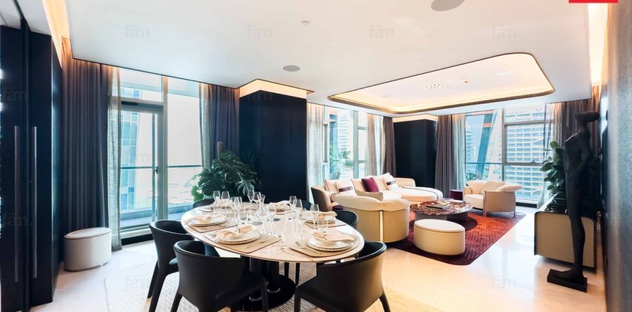 Dúplex en Business Bay, Dubai, EAU 4 dormitorios, 271.1 m² № 655867