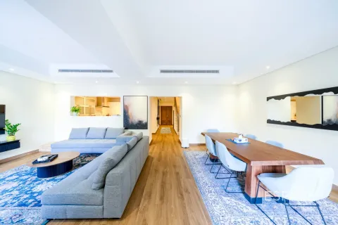 Kaupunkipientalo Al Furjan, Dubai, Arabiemiraatit 3 makuuhuonetta, 262 m2 № 661002 - kuva 4