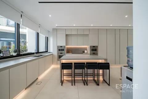 Stadthaus zum Verkauf in Palm Jumeirah, Dubai, VAE 4 Schlafzimmer, 347 m2 Nr. 661000 - Foto 7