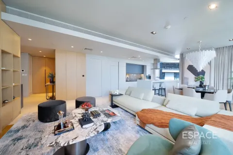 Apartament në Bluewaters, Dubai, Emiratet e Bashkuara Arabe 3 dhoma gjumi, 198 m2. № 661004 - Foto 17