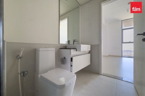 Lägenhet till försäljning i Dubai, UAE 2 sovrum, 115.5 kvm Nr. 641349 - fotografi 14