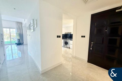 ویلا برای اجاره در The Springs، Dubai، امارات متحده عربی 3 خوابه ، 255 متر مربع ، شماره 698309 - تصویر 8