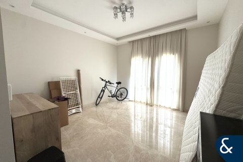 ویلا برای اجاره در Meadows، Dubai، امارات متحده عربی 5 خوابه ، 544 متر مربع ، شماره 698305 - تصویر 8