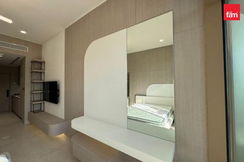 Apartment in Dubai, UAE 39.3 sq.m. № 727675 - photo 3