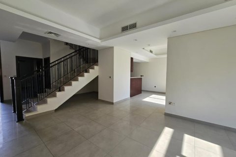 Rumah bandar di Motor City, Dubai, UAE 4 bilik tidur, 279 meter persegi № 719997 - foto 4