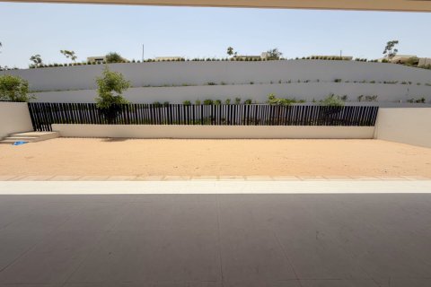 Vila u Jebel Ali, Dubai, UAE 4 spavaćih soba, 404 m2 Br. 719992 - fotografija 11