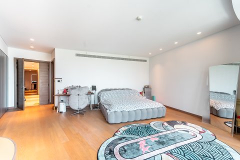 Apartment in Palm Jumeirah, Dubai, UAE 3 bedrooms, 572 sq.m. № 707747 - photo 13